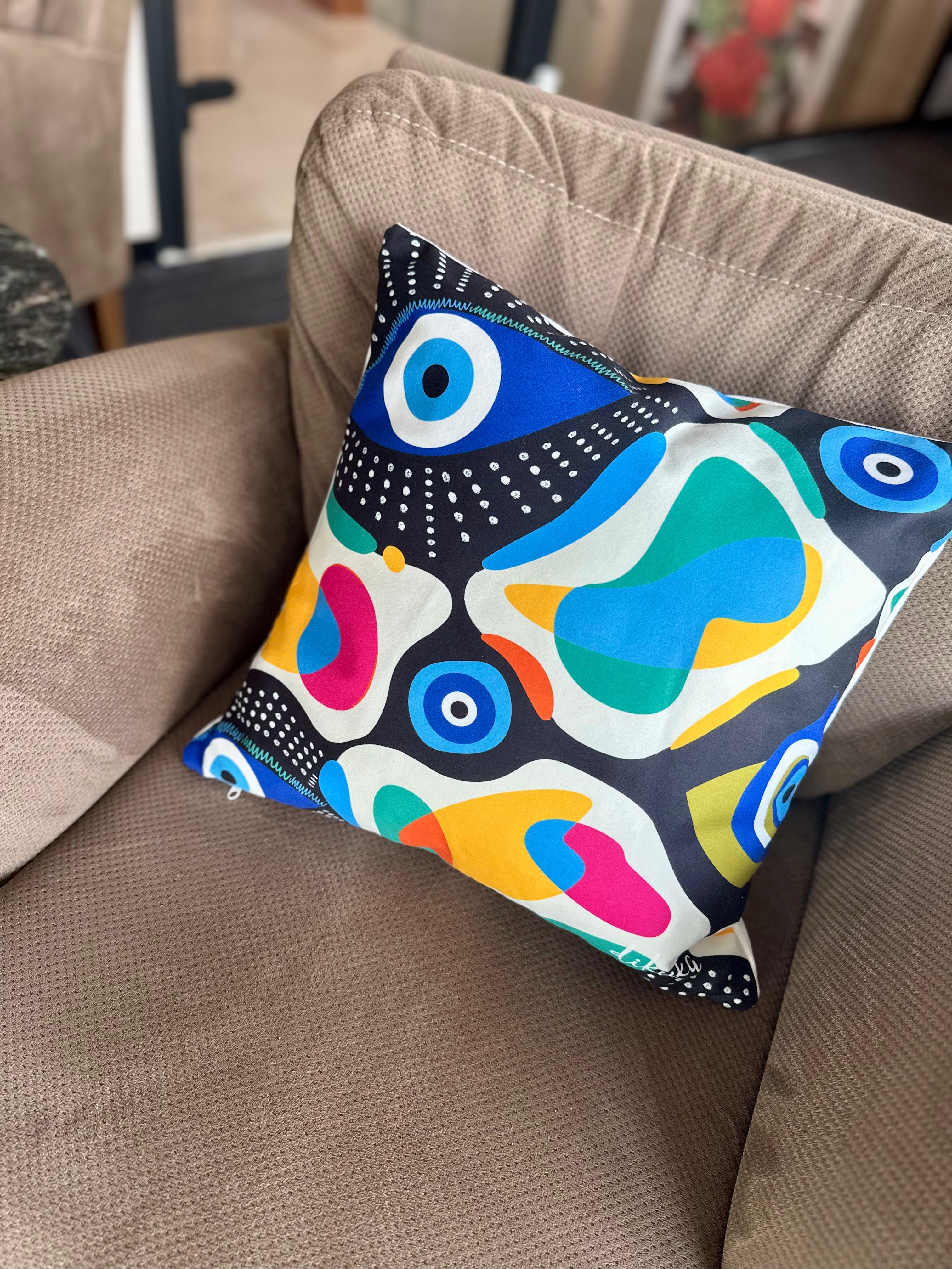 Maşallah Nazar Boncuklu 43x43 Yastık Kılıfı